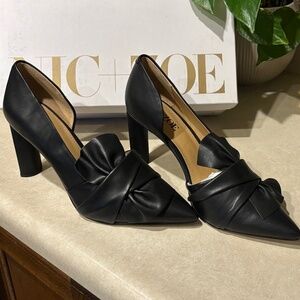 Nic + Zoe Valentina Black Leather Heels Size 8.5M